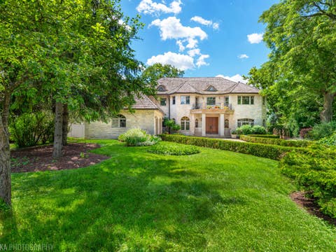 Tiny photo for 1009 Kings Lane, Glenview, IL 60025 (MLS # 12703357)