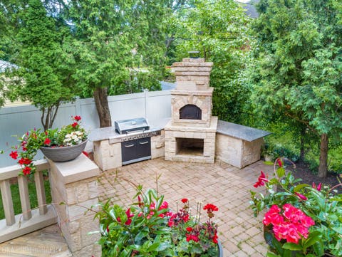 Tiny photo for 1009 Kings Lane, Glenview, IL 60025 (MLS # 12703357)