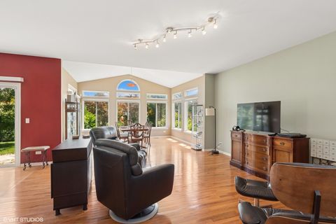 Tiny photo for 31577 N Clearwater Drive, Lakemoor, IL 60051 (MLS # 12422248)