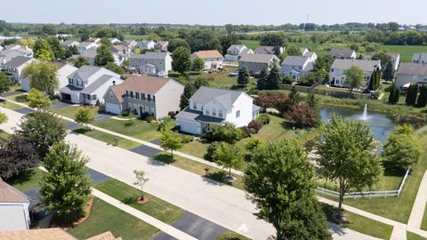 Tiny photo for 31577 N Clearwater Drive, Lakemoor, IL 60051 (MLS # 12422248)