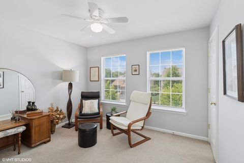 Tiny photo for 31577 N Clearwater Drive, Lakemoor, IL 60051 (MLS # 12422248)