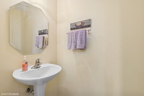 Tiny photo for 31577 N Clearwater Drive, Lakemoor, IL 60051 (MLS # 12422248)
