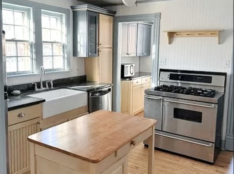 Tiny photo for 204 La Fox River Drive, Algonquin, IL 60102 (MLS # 12753441)