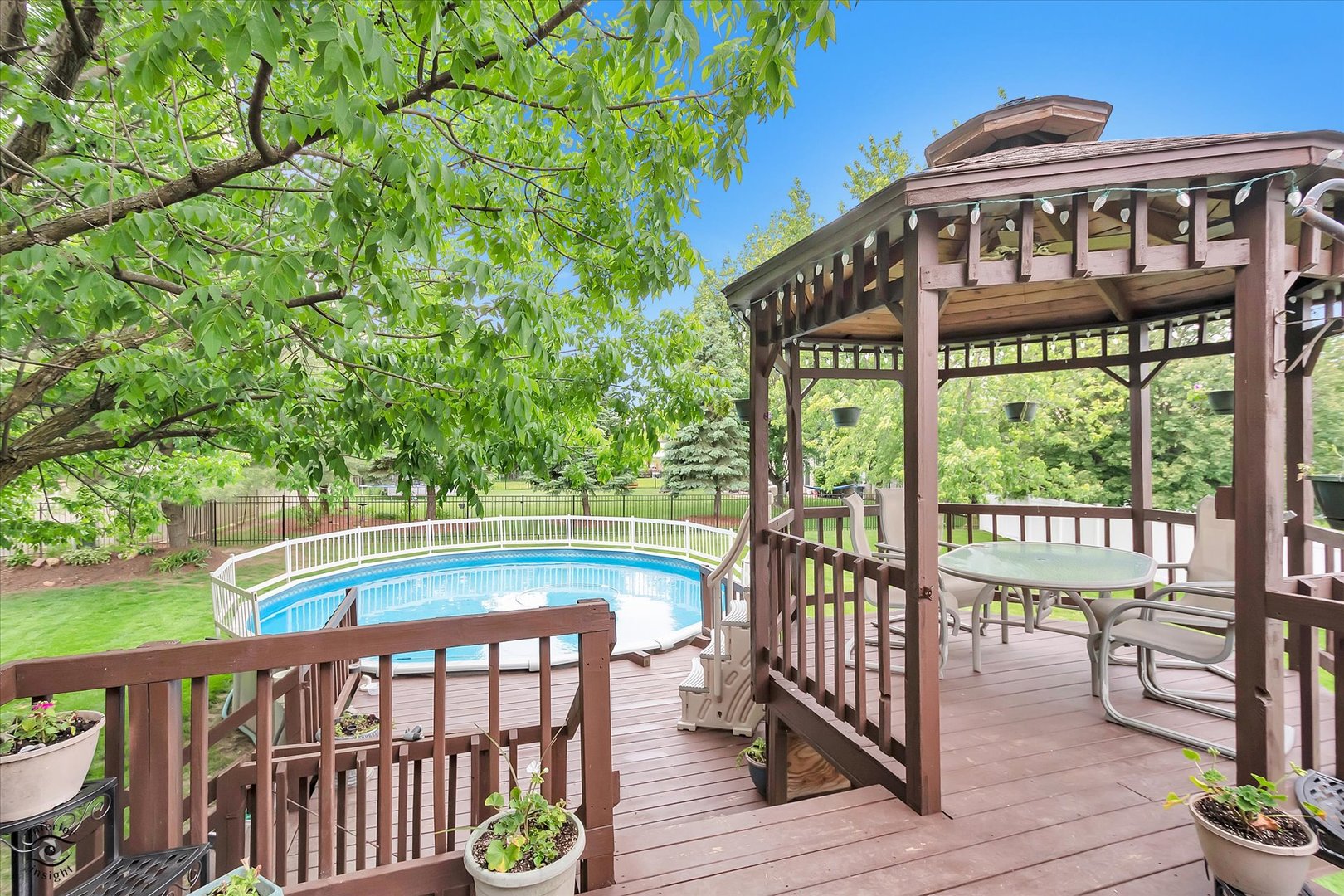 711 Lake Court