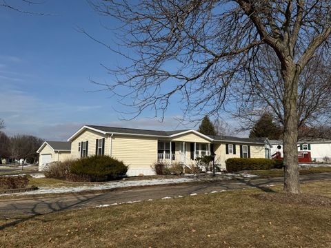 704 Cherokee Trail Marengo IL 60152