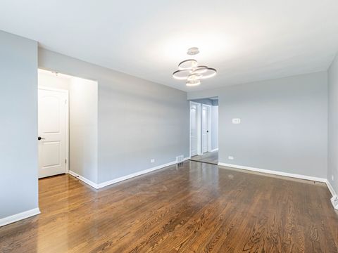 Tiny photo for 8139 S Exchange Avenue, Chicago, IL 60617 (MLS # 12531742)