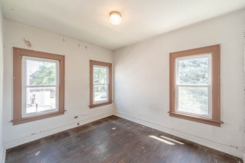 Tiny photo for 14947 Hamlin Avenue, Midlothian, IL 60445 (MLS # 12702075)