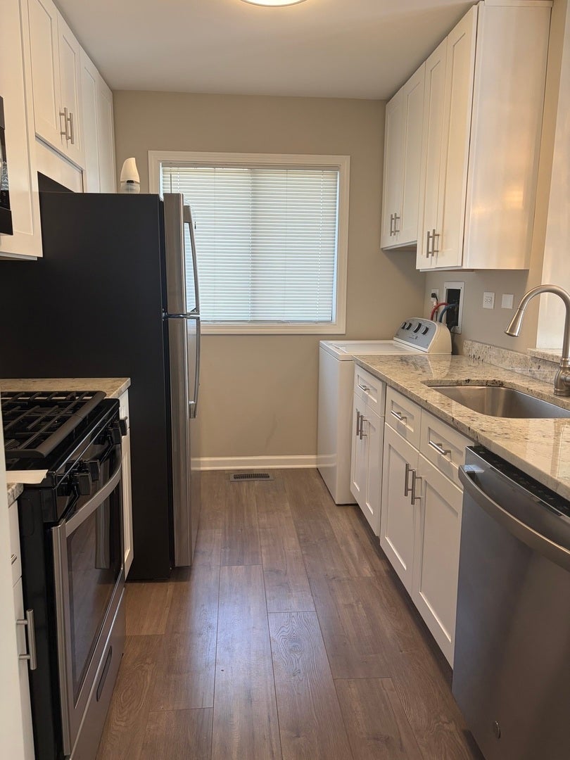 29W603 WINCHESTER Circle N 4