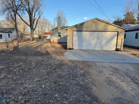 Tiny photo for 702 6th Avenue, Rock Falls, IL 61071 (MLS # 12579685)