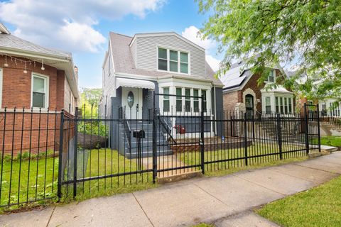 Tiny photo for 7638 S Laflin Street, Chicago, IL 60620 (MLS # 12678749)