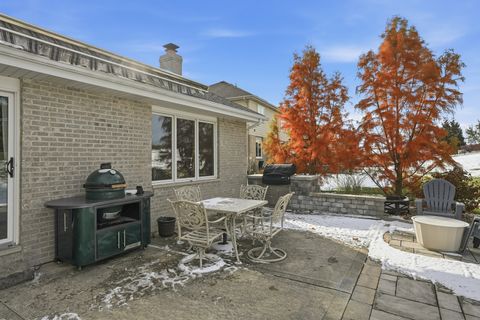 Tiny photo for 22064 Pembrook Drive, Frankfort, IL 60423 (MLS # 12512119)