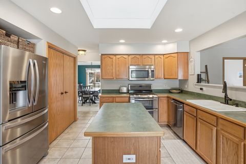 Tiny photo for 22064 Pembrook Drive, Frankfort, IL 60423 (MLS # 12512119)