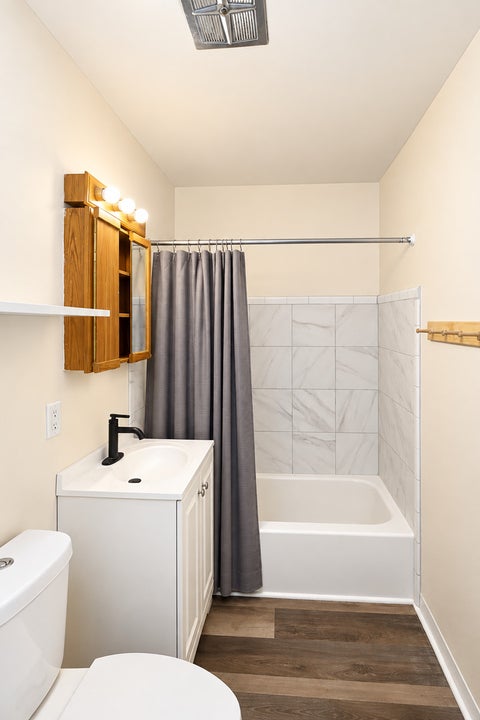 Tiny photo for 1170 Valley Lane #304, Hoffman Estates, IL 60169 (MLS # 12793354)