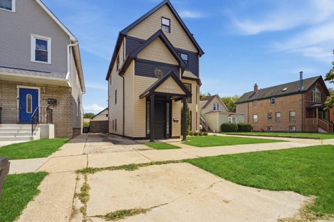 Tiny photo for 4305 N Mobile Avenue, Chicago, IL 60634 (MLS # 12748589)