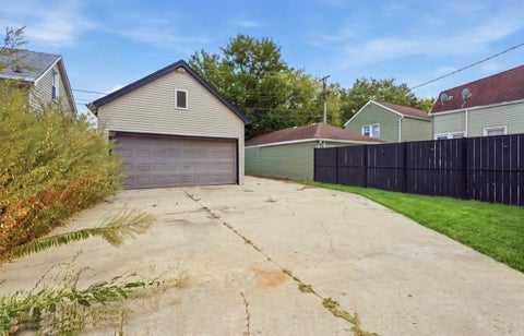 Tiny photo for 4305 N Mobile Avenue, Chicago, IL 60634 (MLS # 12748589)