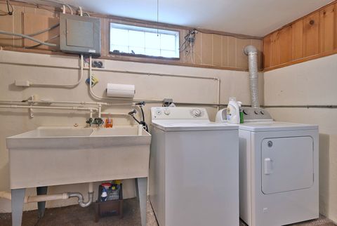 Tiny photo for 6153 N Lenox Avenue, Chicago, IL 60646 (MLS # 12571904)