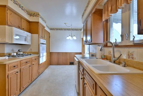 Tiny photo for 6153 N Lenox Avenue, Chicago, IL 60646 (MLS # 12571904)