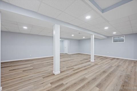 Tiny photo for 2S616 Linden Square, Warrenville, IL 60555 (MLS # 12528329)