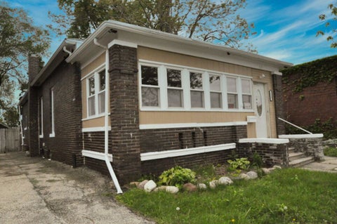 Tiny photo for 112 W Hickory Street, Streator, IL 61364 (MLS # 12457448)