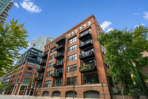 Photo of 520 W Huron Street #609, Chicago, IL 60654 (MLS # 12740465)