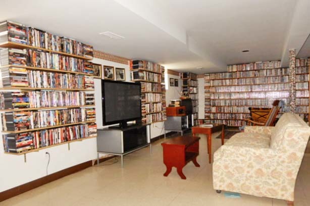 Norridge, Illinois 60706, United States, 3 Bedrooms Bedrooms, ,2 BathroomsBathrooms,Residential,Active,254978