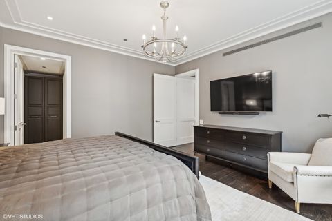 Tiny photo for 159 E WALTON Place #6B, Chicago, IL 60611 (MLS # 12499857)
