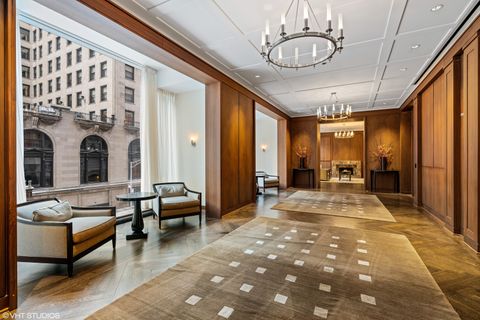 Tiny photo for 159 E WALTON Place #6B, Chicago, IL 60611 (MLS # 12499857)