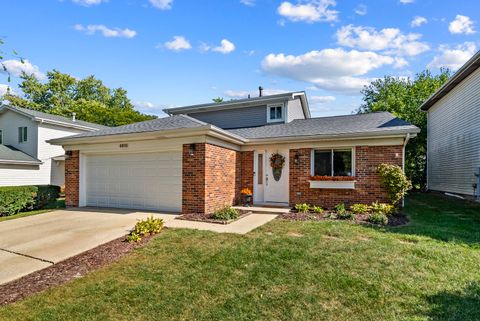 Photo of 6831 Dove Avenue, Woodridge, IL 60517 (MLS # 12476900)