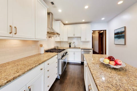 Tiny photo for 4004 N CLARENDON Avenue #2, Chicago, IL 60613 (MLS # 12759338)
