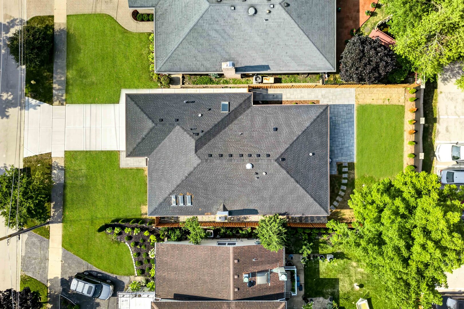 1013 N Delphia Avenue