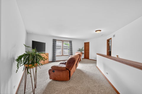 Tiny photo for 4N598 Campton Crossings Drive, St. Charles, IL 60175 (MLS # 12641243)