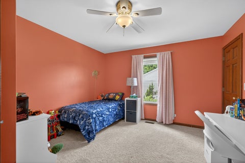 Tiny photo for 4N598 Campton Crossings Drive, St. Charles, IL 60175 (MLS # 12641243)