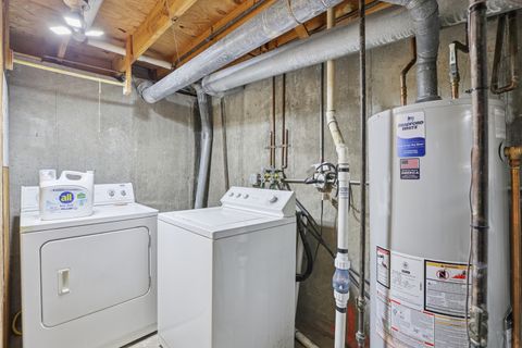 Tiny photo for 625 Breakers Point, Schaumburg, IL 60194 (MLS # 12527327)