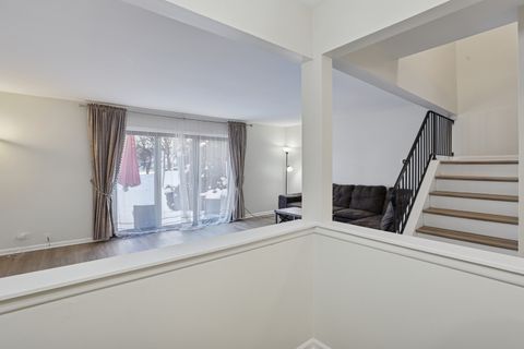 Tiny photo for 625 Breakers Point, Schaumburg, IL 60194 (MLS # 12527327)