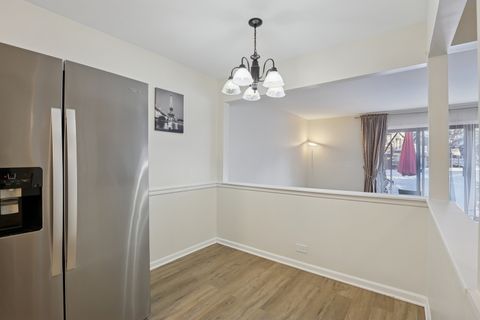 Tiny photo for 625 Breakers Point, Schaumburg, IL 60194 (MLS # 12527327)