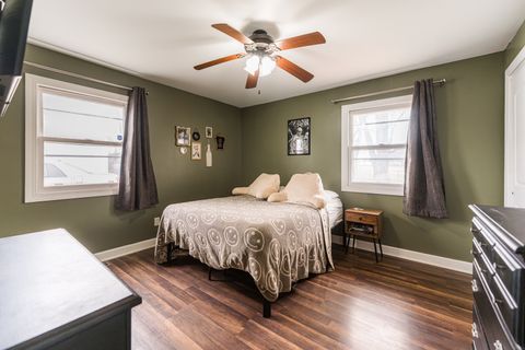 Tiny photo for 742 Cedardale Place, Aurora, IL 60506 (MLS # 12598574)