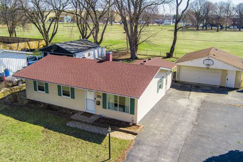 Tiny photo for 742 Cedardale Place, Aurora, IL 60506 (MLS # 12598574)