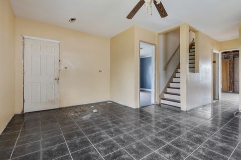 Tiny photo for 14955 Riverside Drive, South Holland, IL 60473 (MLS # 12356286)