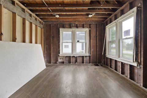 Tiny photo for 14955 Riverside Drive, South Holland, IL 60473 (MLS # 12356286)