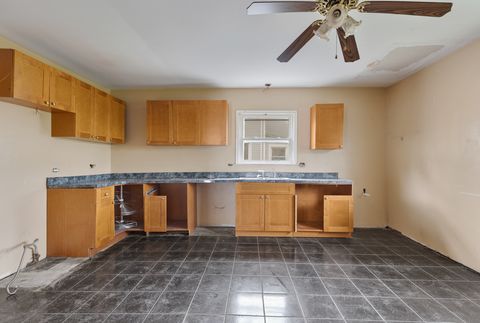 Tiny photo for 14955 Riverside Drive, South Holland, IL 60473 (MLS # 12356286)