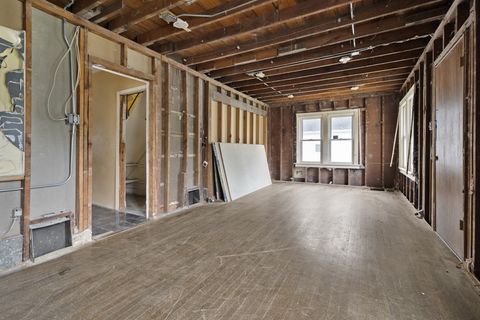 Tiny photo for 14955 Riverside Drive, South Holland, IL 60473 (MLS # 12356286)