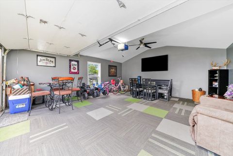Tiny photo for 408 Cahill Road, Streamwood, IL 60107 (MLS # 12465422)