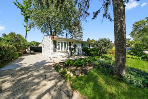 Tiny photo for 408 Cahill Road, Streamwood, IL 60107 (MLS # 12465422)