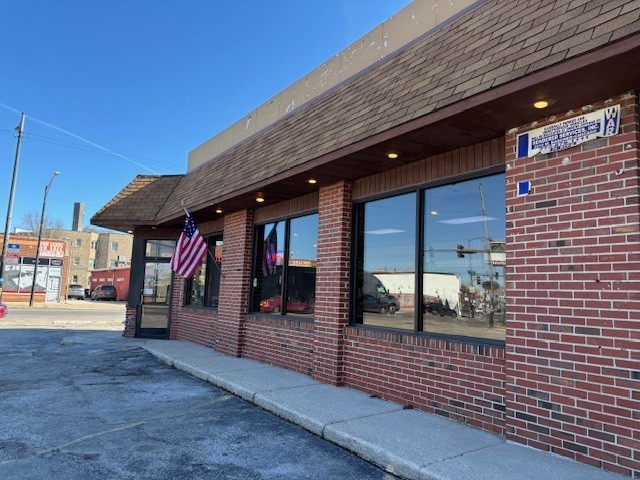 3523 N Kedzie Avenue