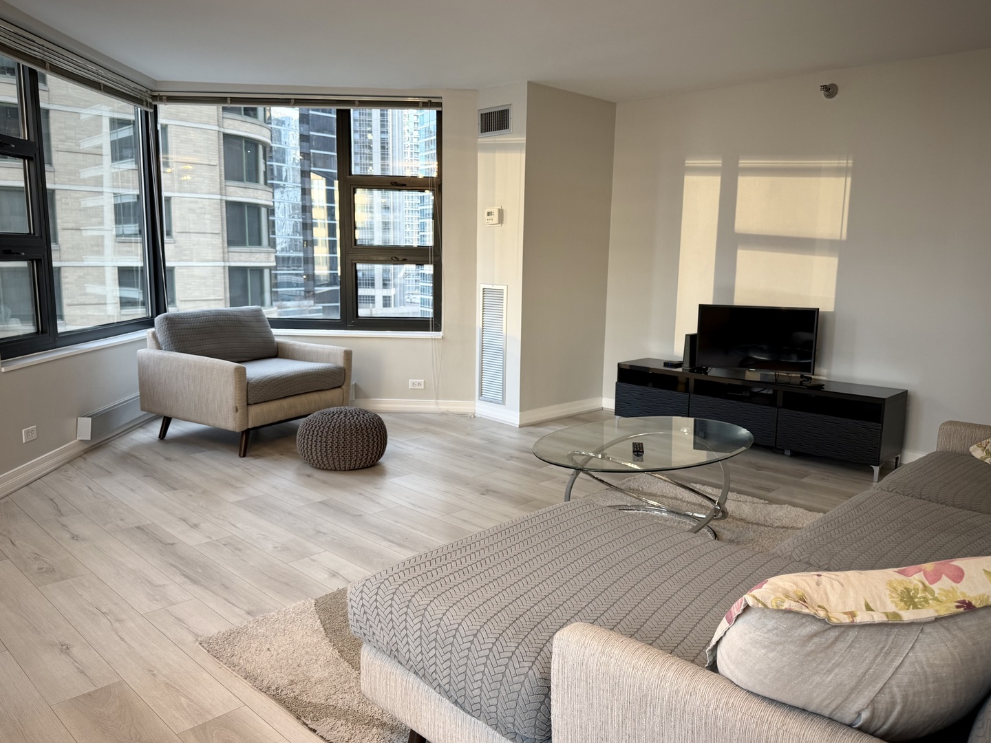 401 E Ontario Street 1410