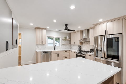 Tiny photo for 1301 S 2nd Avenue, Des Plaines, IL 60018 (MLS # 12763161)