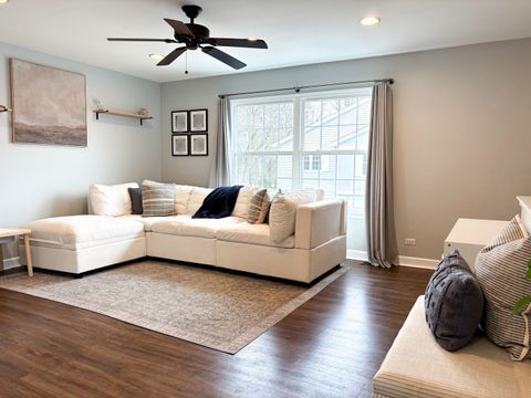 Tiny photo for 1474 Timber Trail #D, Wheaton, IL 60189 (MLS # 12582471)