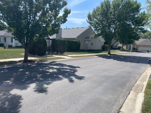 Tiny photo for 21024 W Walnut Lane, Plainfield, IL 60544 (MLS # 12414481)