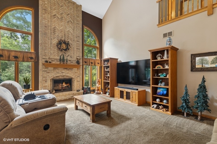 401 Woodside Drive