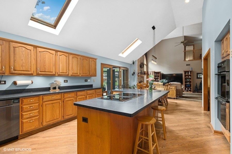 401 Woodside Drive